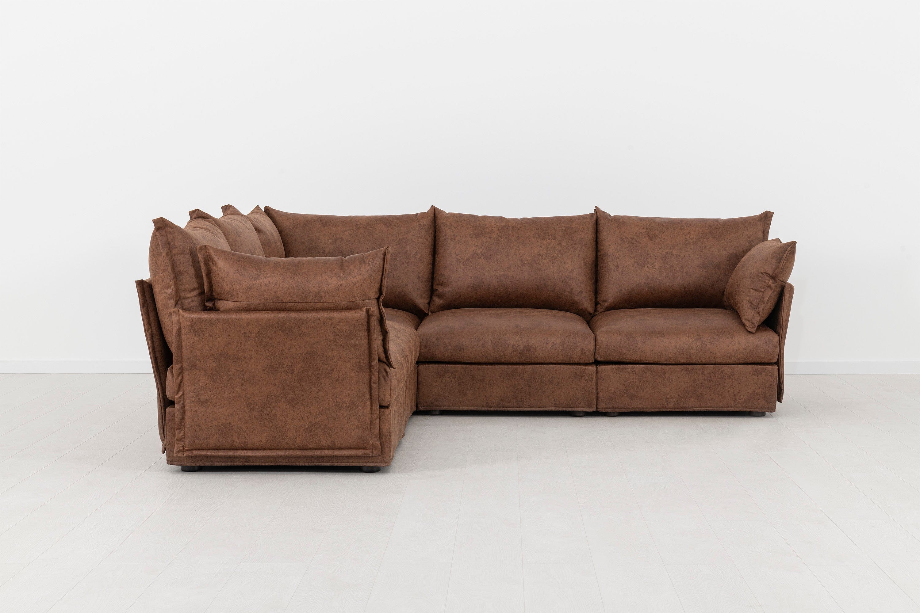 Model 06 Corner Sofa Faux Leather Chestnut