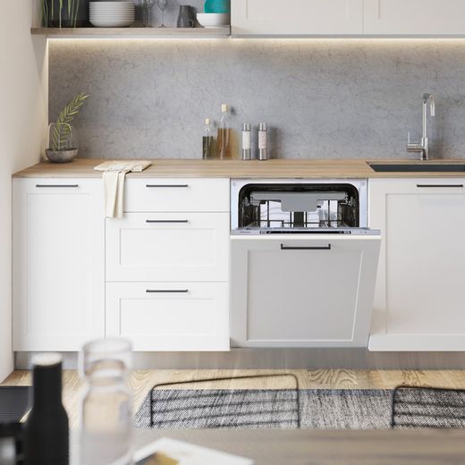 Hisense Fully Integrated Slimline Dishwasher - Silver Control Panel with Fixed Door Fixing Kit - E Rated
