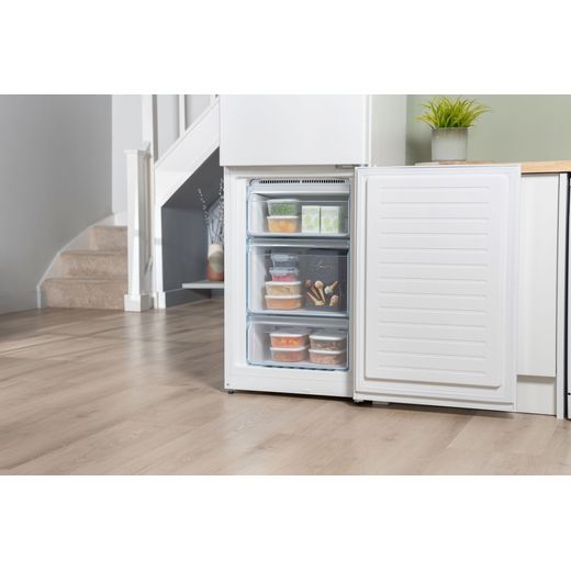 Bosch Series 2 50/50 Total No Frost Fridge Freezer - White - E Rated