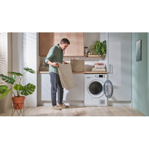 Hotpoint ActiveCare NTM1182XBUK 8Kg Heat Pump Tumble Dryer - White - A++ Rated
